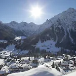 Pensión Gaestehaus Mathies 3*