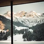 Gaestehaus Mathies 3* Mittelberg