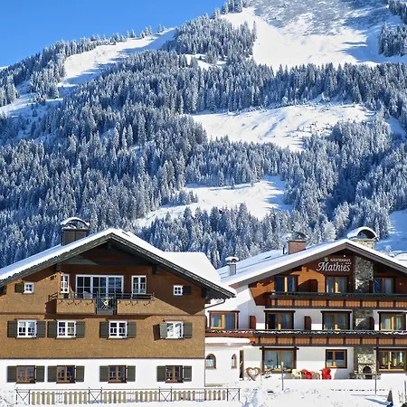 Gaestehaus Mathies 3* Mittelberg