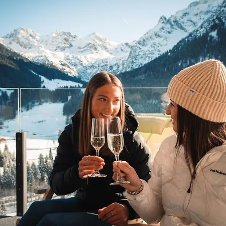 Gaestehaus Mathies Pensjonat