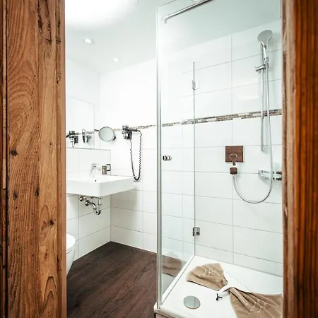 Pensjonat Gaestehaus Mathies Mittelberg