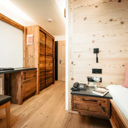 Guest house Gastehaus Mathies 3*