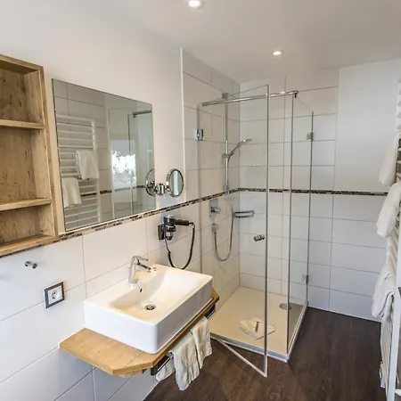 Gastehaus Mathies 3*