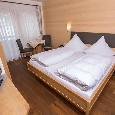 בית הארחה Gaestehaus Mathies