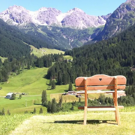 Gastehaus Mathies Guest house Mittelberg