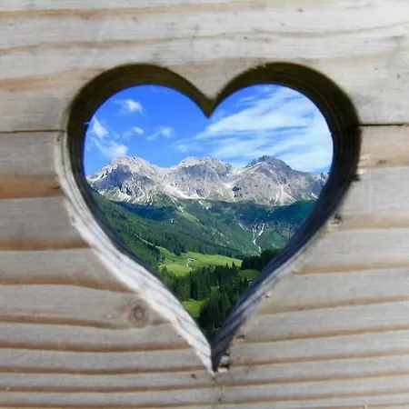 Guest house Gastehaus Mathies Mittelberg