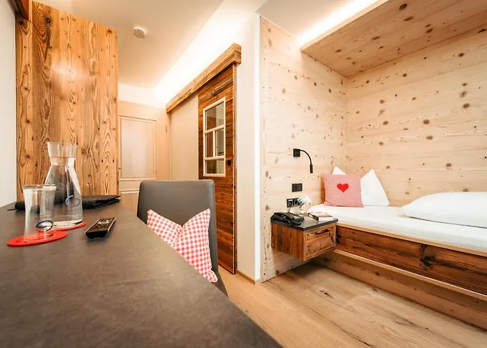 Gaestehaus Mathies 3* Mittelberg